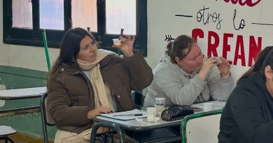 Maciá (ER): Continúan las actividades de la Semana de la Miel